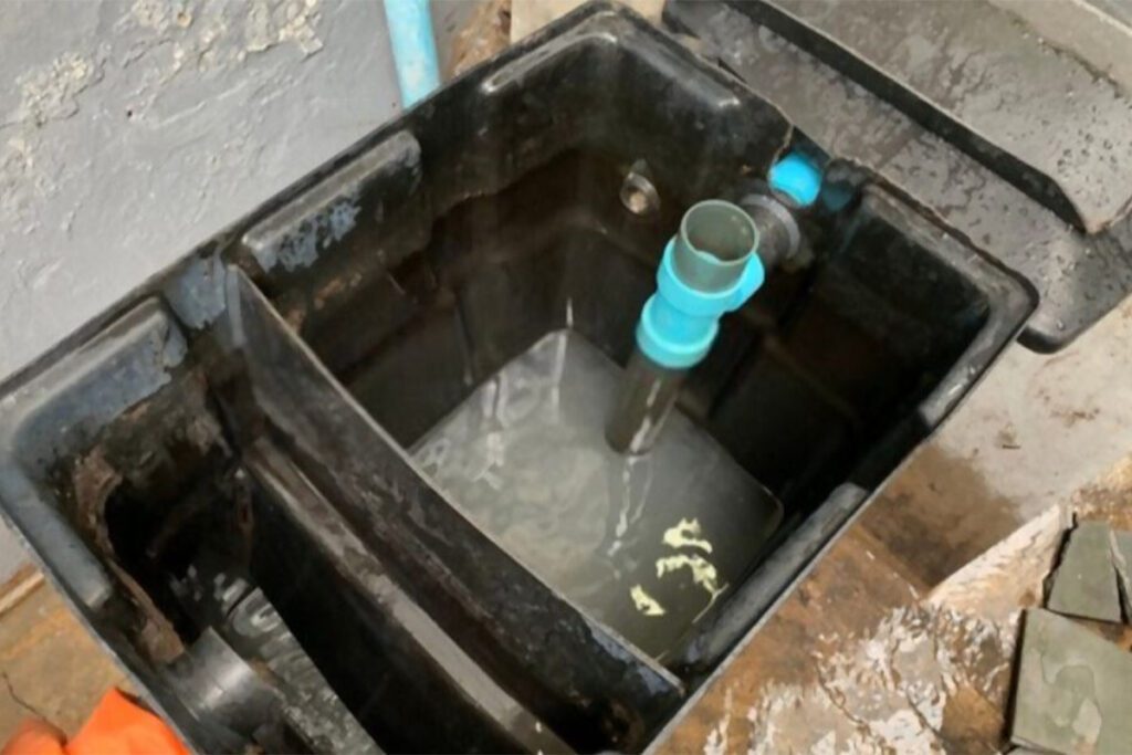 How to Dissolve Grease in Grease Trap