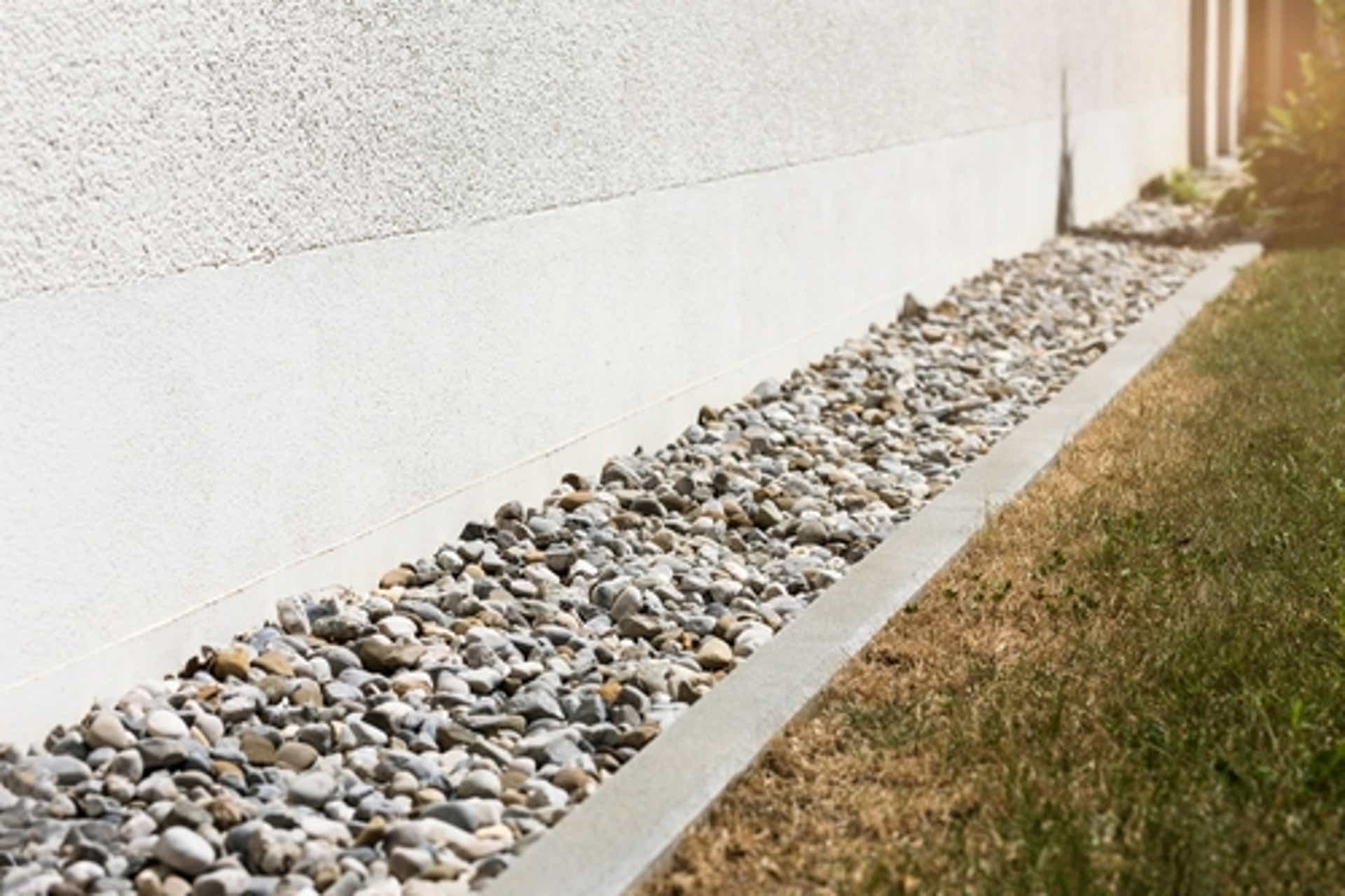 What are the disadvantages of a French drain? - Full Guide